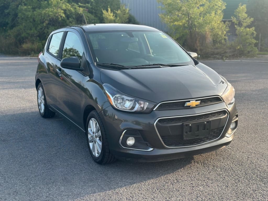 2018 Chevrolet Spark LT thumbnail 3