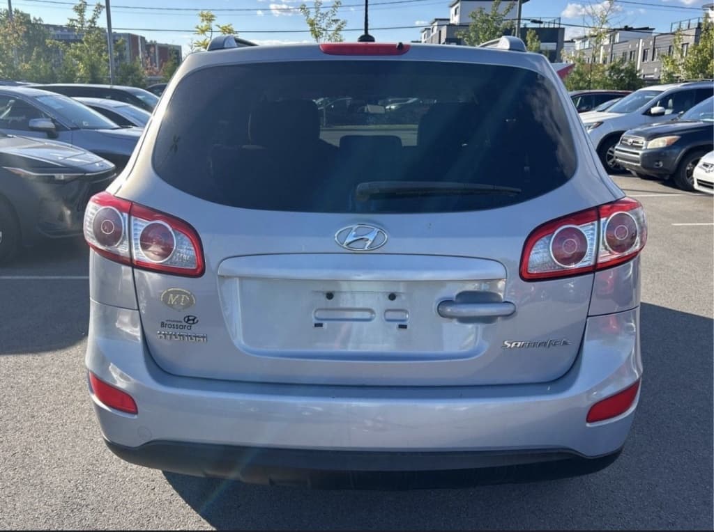 2010 Hyundai Santa Fe GL thumbnail 6