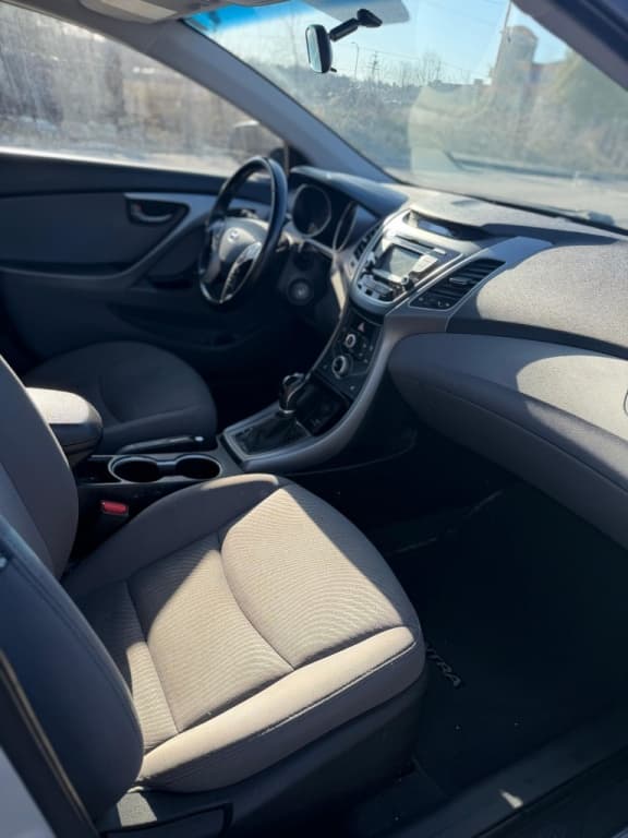 2014 Hyundai Elantra GLS thumbnail 8