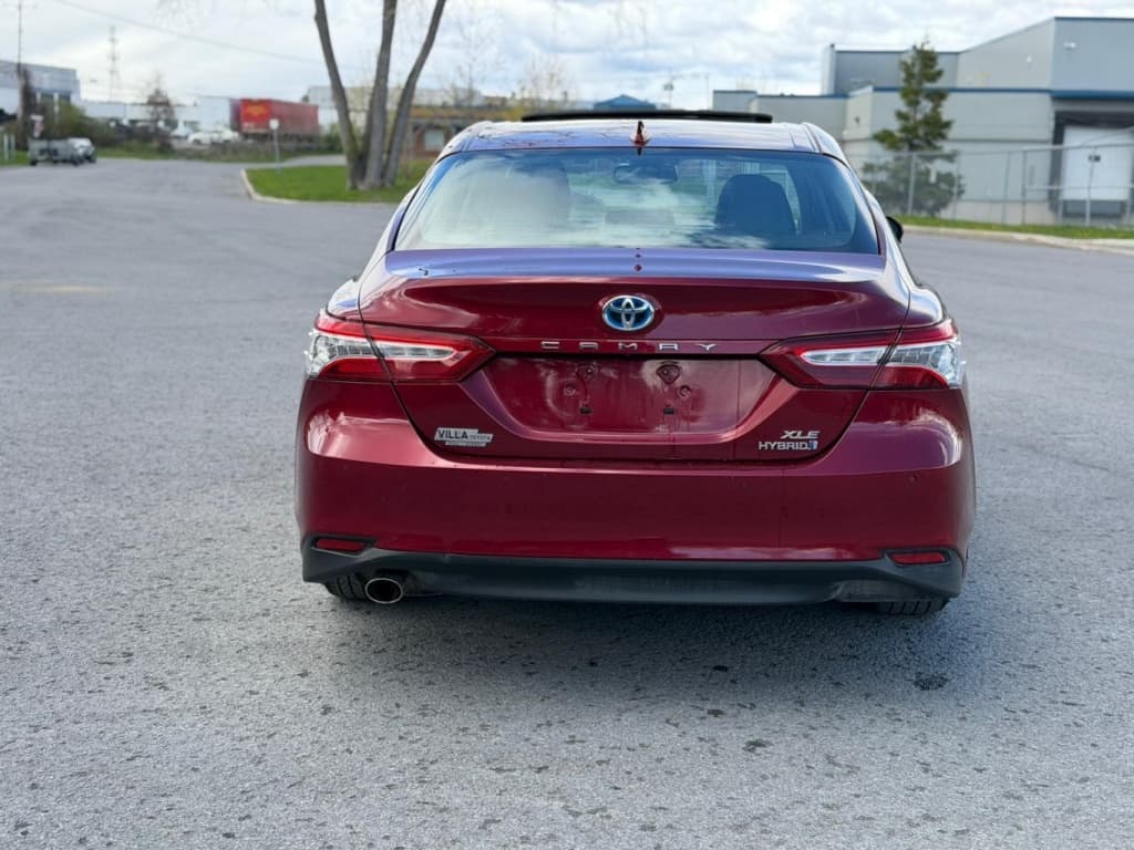 2018 Toyota Camry Hybrid LE/SE/XLE thumbnail 6