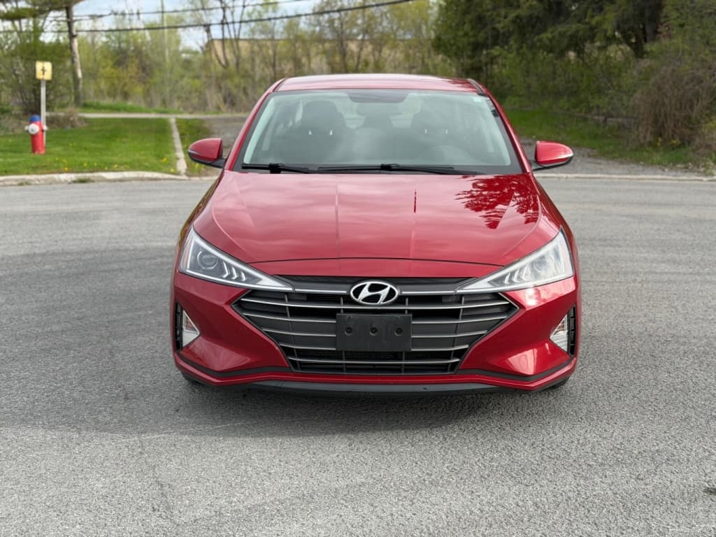 2019 Hyundai Elantra Privilégié thumbnail 2