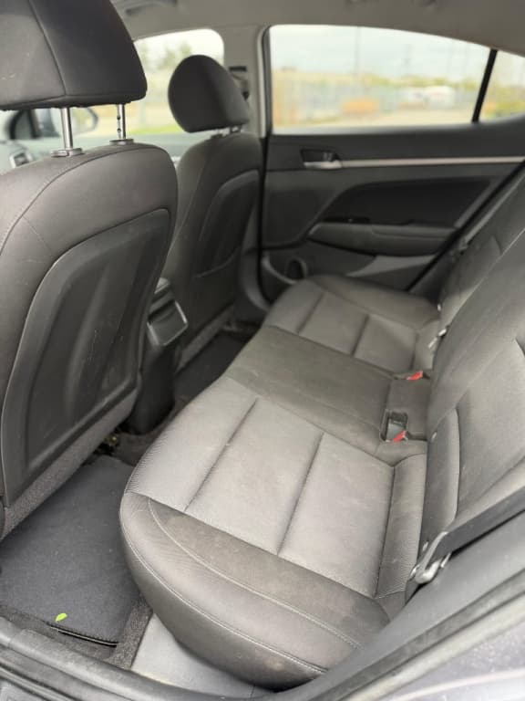 2018 Hyundai Elantra GL thumbnail 9
