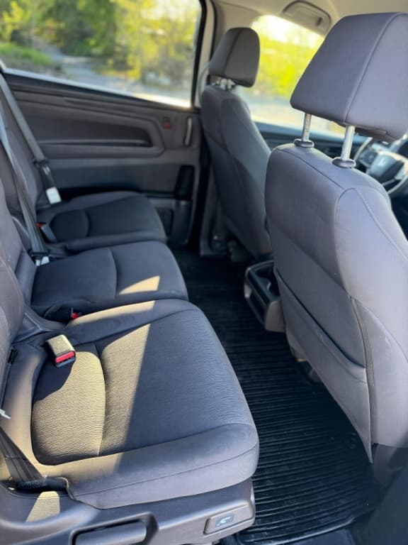 2019 Honda Odyssey LX thumbnail 9