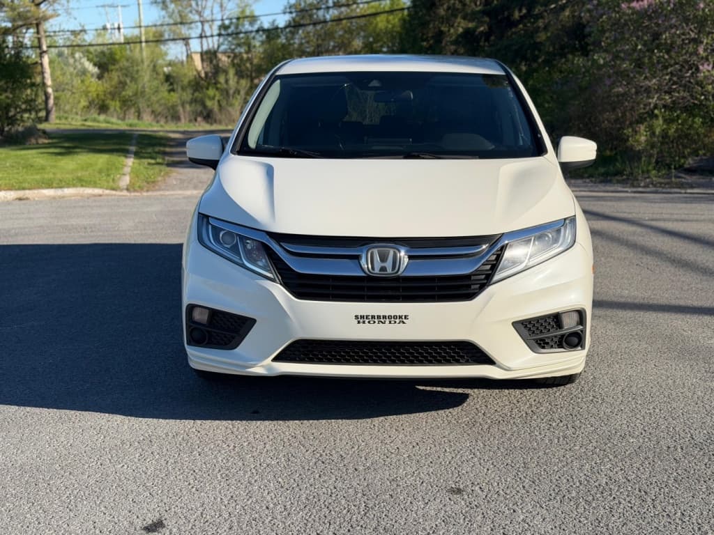 2019 Honda Odyssey LX thumbnail 2