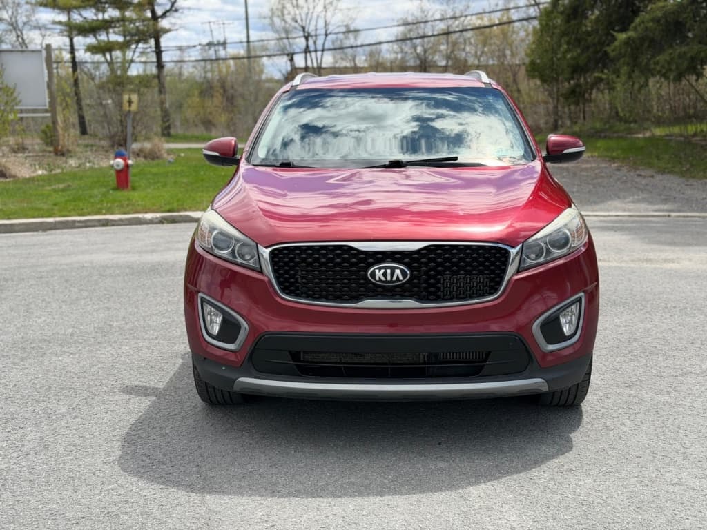 2016 KIA Sorento 2 L turbo thumbnail 2